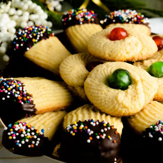 Traditional Italian Butter Cookies - Recipe photo by TheDeliciousSpoon