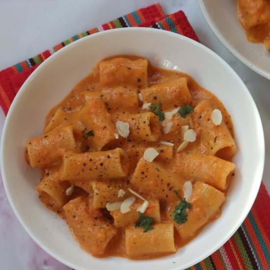 Tomato and Red Bell Pepper Pasta - Recipe photo by Spice Chronicles