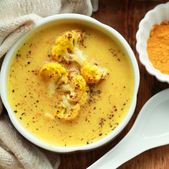 24 Ultimate Soup Recipes for Fall - Recipe photo by asiancaucasian