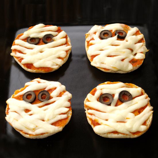 Halloween Mummy Pizza - Recipe photo by Cooking and Cooking