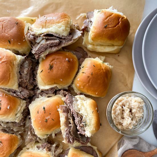 Horseradish Roast Beef Sliders - Recipe photo by Nictastingspoon