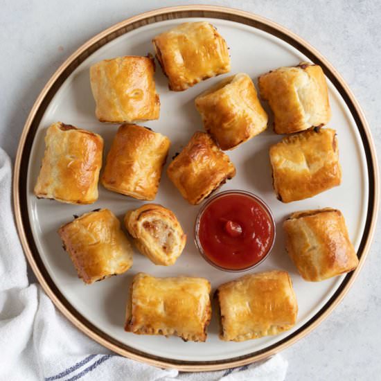Air Fryer Sausage Rolls - Recipe photo by effortlessfoodie
