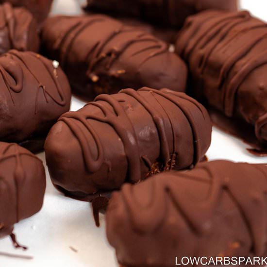 Keto Bounty Bars - Recipe photo by lowcarbspark