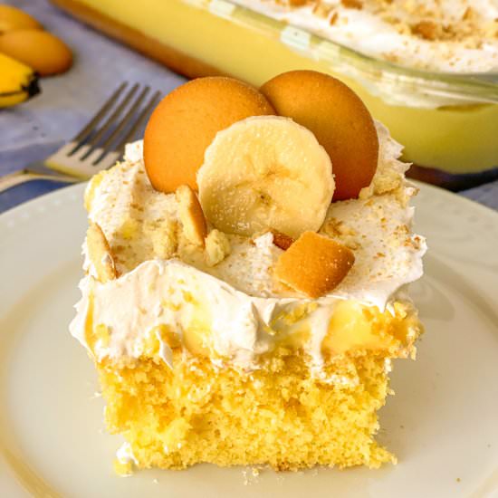 Banana Pudding Poke Cake - Recipe photo by Whiskfulcooking