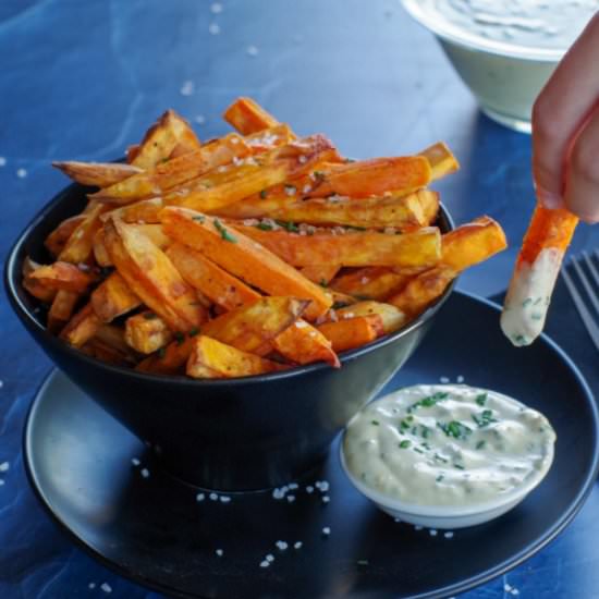 Garlic Mayo Sweet Potato Fries Dip - Recipe photo by Food Meanderings