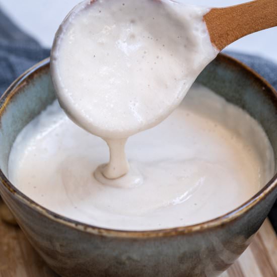 Vegan Bechamel Sauce - Recipe photo by Sixhungryfeet