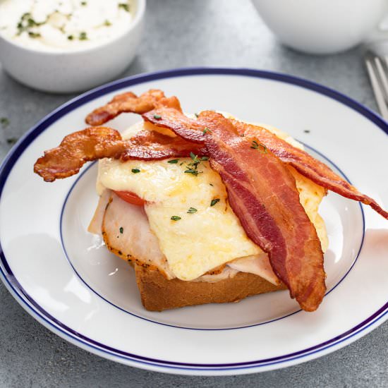 Kentucky Turkey Hot Brown Sandwich - Recipe photo by Lemon blossoms