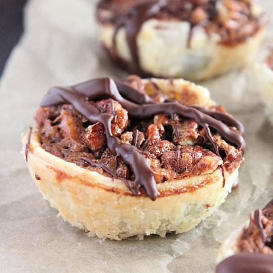 Mini Chocolate Pecan PIes - Recipe photo by biggreenhouse