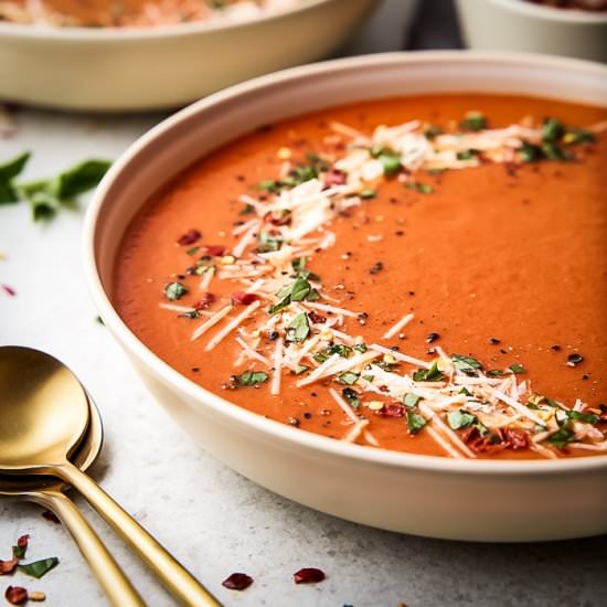 Roasted Red Pepper Soup - Recipe photo by dizzybusyandhungry