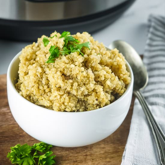 Instant Pot Quinoa - Recipe photo by dizzybusyandhungry