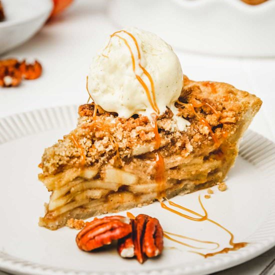 Dutch Apple Pie - Recipe photo by Sweetly Cakes