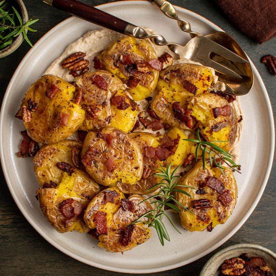 Rosemary smashed potatoes - Recipe photo by cherryonmysundae