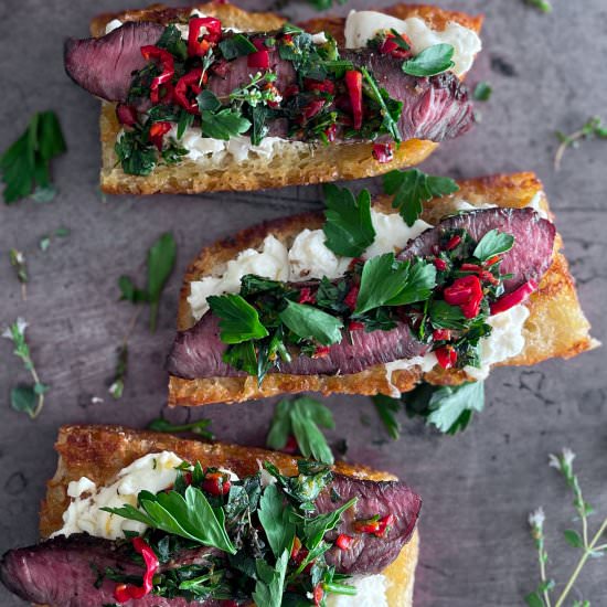 Steak + Burrata Brushcetta - Recipe photo by thevirtualcaterer