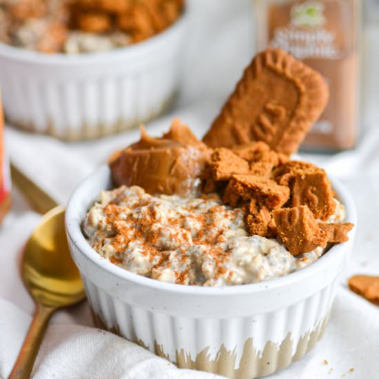 Biscoff Overnight Oats - Recipe photo by earthly provisions