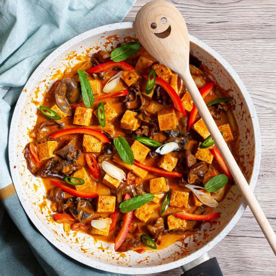 Thai Red Curry with Tofu - Recipe photo by MyPurePlants