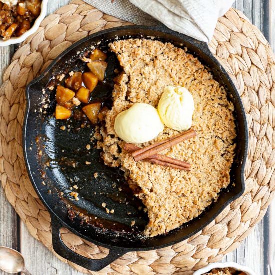 Caramel Apple Crumble - Recipe photo by MyPurePlants