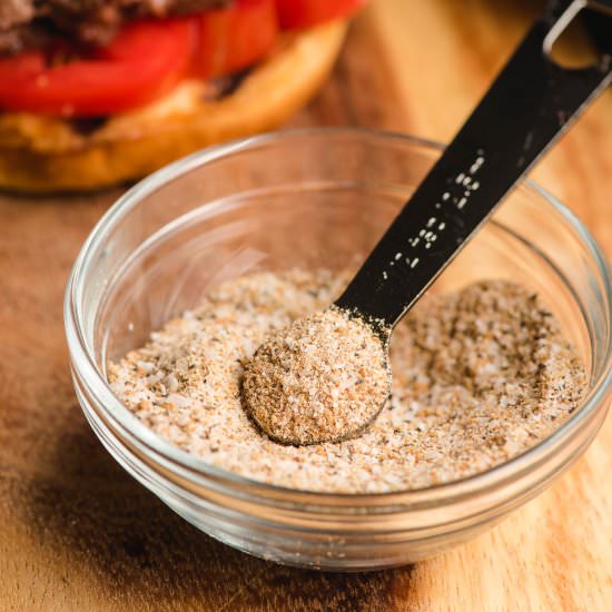 Homemade Burger Seasoning - Recipe photo by Neighborfood