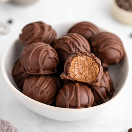 Protein Truffles (Vegan & GF) - Recipe photo by purelykaylie