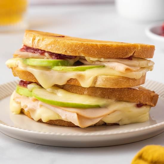 Turkey Brie Grilled Cheese - Recipe photo by bellyfull