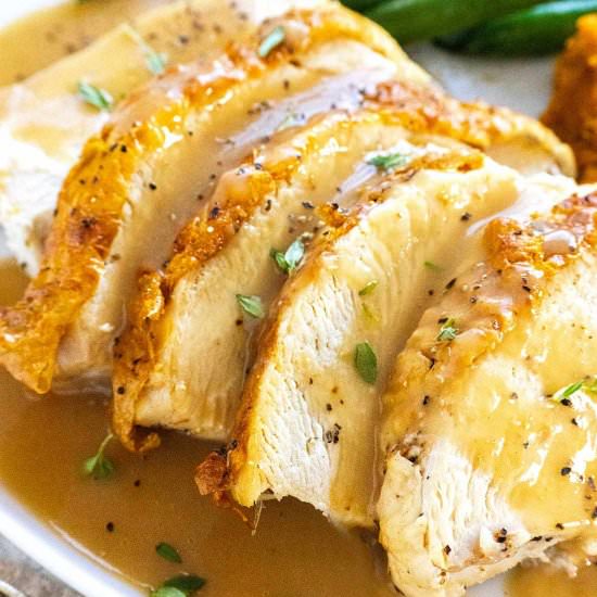 Turkey Gravy - Recipe photo by Jessica Gavin