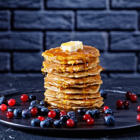 Fluffy Oatmeal Pancakes - Recipe photo by geekola