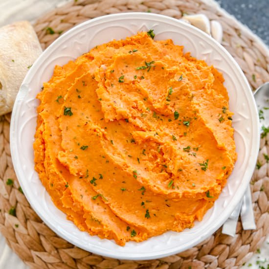 CREAMY Mashed Sweet Potatoes - Recipe photo by Spain on a Fork