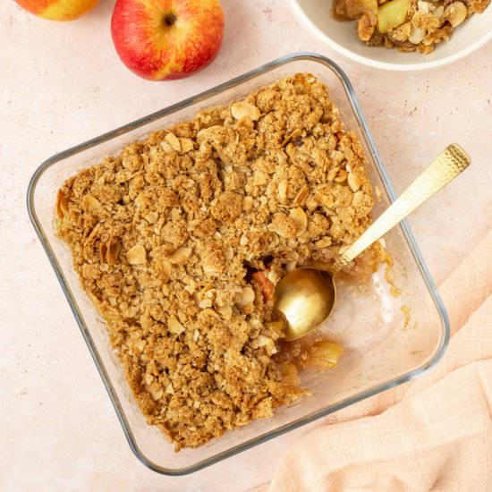 Vegan Gluten-Free Apple Crisp - Recipe photo by veganonboard