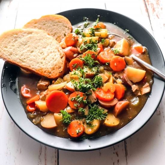 Vegan Irish Stew - Recipe photo by Sinful Kitchen