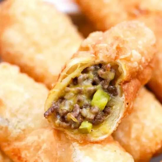 Cheeseburger Egg Rolls - Recipe photo by peasandpeonies