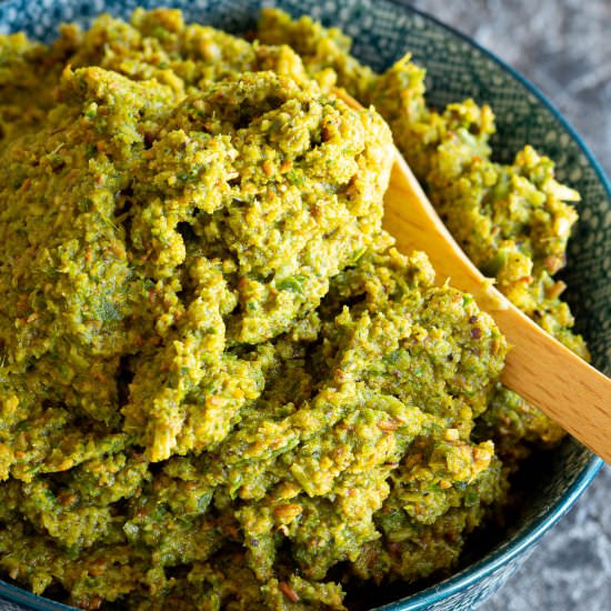 Quick Thai Green Curry Paste - Recipe photo by Wandercooks