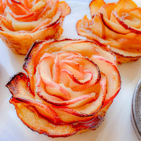 Baked Apple Roses - Recipe photo by NotEntirelyAverage