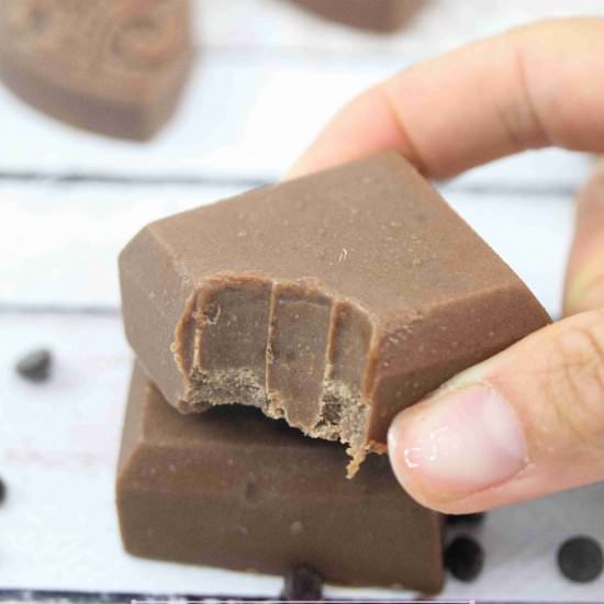 Chocolate Protein Fudge - Recipe photo by Fitasamamabear