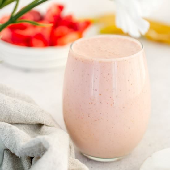 Greek Yogurt Smoothie - Recipe photo by fitandfull