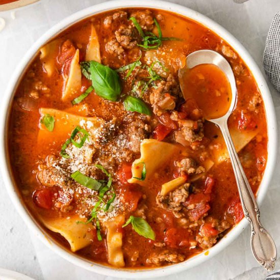 Easy Lasagna Soup - Recipe photo by ToSimplyInspire