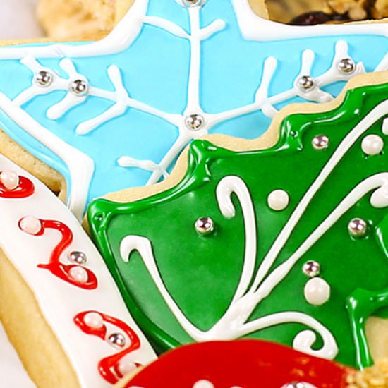 Best Tasting Sugar Cookie Icing - Recipe photo by The Slow Roasted Italian