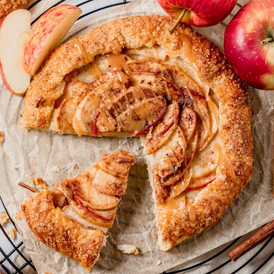 Apple Galette - Recipe photo by AllWaysDelicious