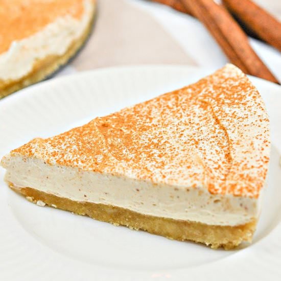 KETO EGGNOG CHEESECAKE - Recipe photo by Stylish Cravings