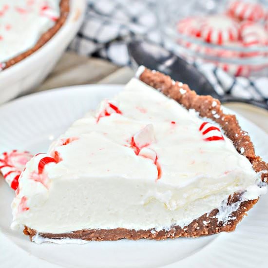 KETO CANDY CANE CHEESECAKE - Recipe photo by Stylish Cravings