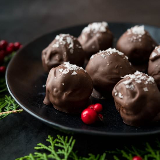 Peanut Butter Balls w/Rice Krispies - Recipe photo by garlic and zest