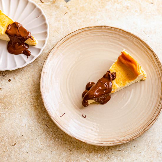 Easy San Sebastian Cheesecake - Recipe photo by tiffinandteaofficial
