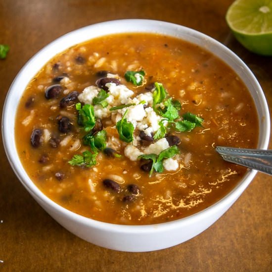 Easy Mexican Beans and Rice Soup - Recipe photo by MexicanPlease