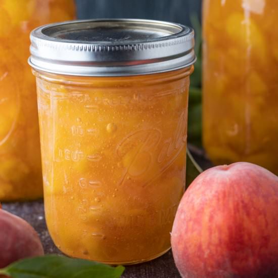 Canning Peach Pie Filling - Recipe photo by BinkysCulinaryCarnival
