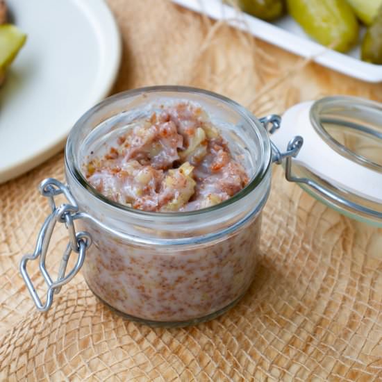 Lard with onion - Recipe photo by mecooks.com