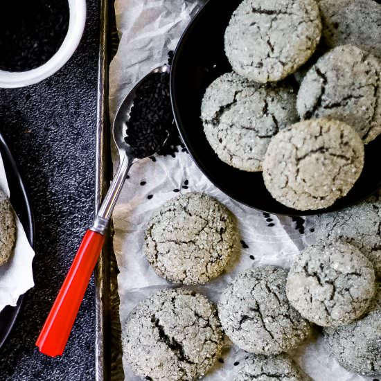 Black Sesame Cookies - Recipe photo by AllWaysDelicious