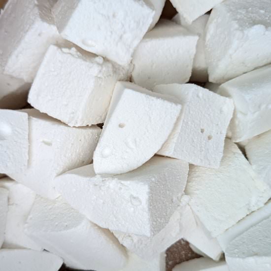 Homemade Marshmallows - Recipe photo by easyascookies