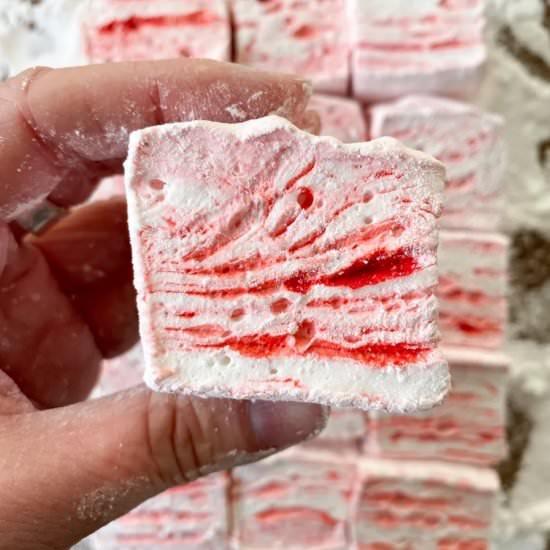 Peppermint Swirl Marshmallows - Recipe photo by northernginger