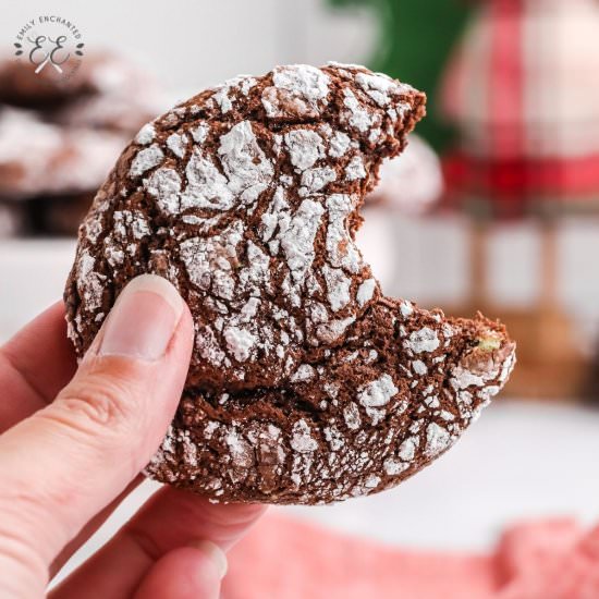 Mint Chocolate Crinkle Cookies - Recipe photo by emilyenchanted