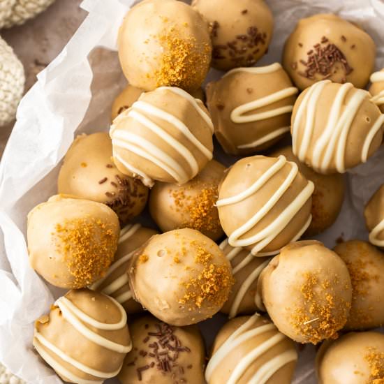 Biscoff Truffles - Recipe photo by sugarsaltmagic