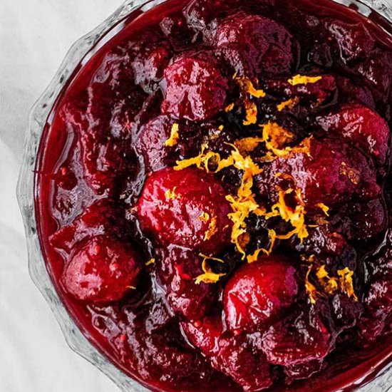 Homemade Cranberry Sauce Recipe - Recipe photo by The Real Food Geek
