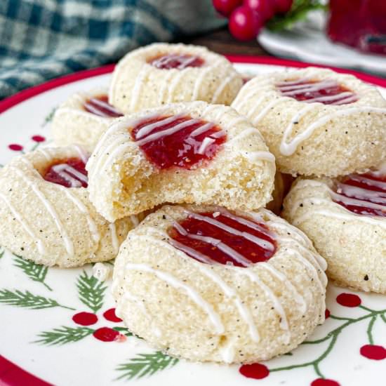 Strawberry Jam Cookies - Recipe photo by live to sweet